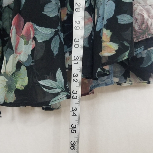 Olivaceaus Midi dress - Picture 5 of 9